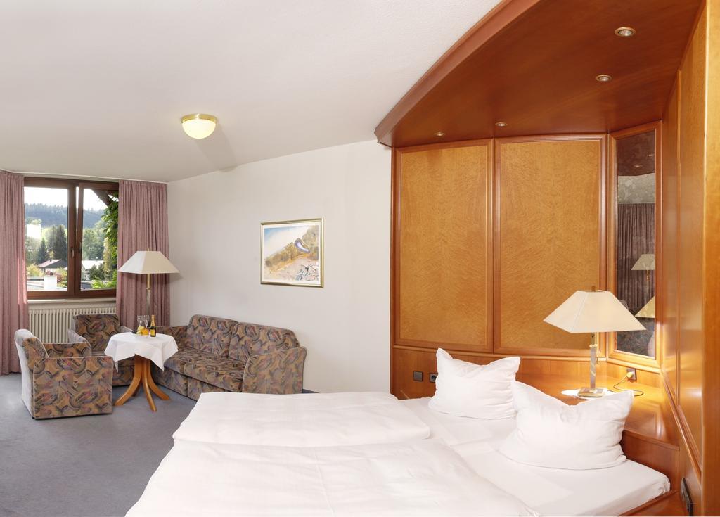 Hotel Hohe Linde Isny im Allgäu Cameră foto